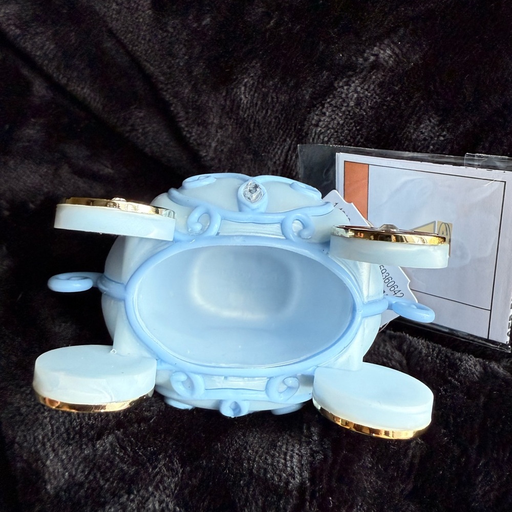 BBW Light-up Cinderella's Carriage Pocketbac Holder NEW - Picture 6 of 7